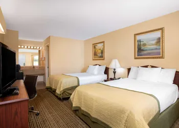 Baymont by Wyndham Easley/Greenville hotel thumbnail 8