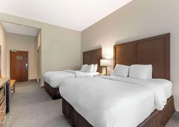 Comfort Inn & Suites Chestertown hotel thumbnail 6