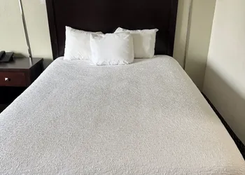 Sandalwood Studios & Suites hotel thumbnail 5