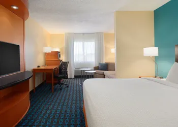 Fairfield Inn & Suites Longview hotel thumbnail 4