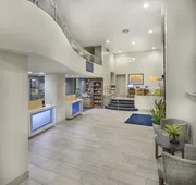 Holiday Inn Express and Suites Atlanta Downtown by IHG hotel detail image 3