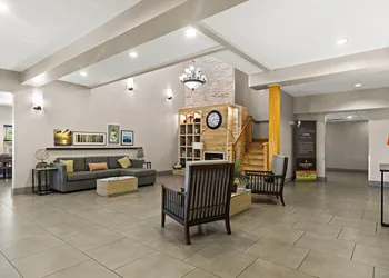 Country Inn & Suites by Radisson, Hinesville, GA hotel thumbnail 4
