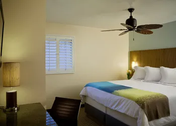 PB Surf Beachside Inn hotel thumbnail 6