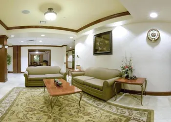 Holiday Inn Express & Suites Levelland by IHG hotel thumbnail 2