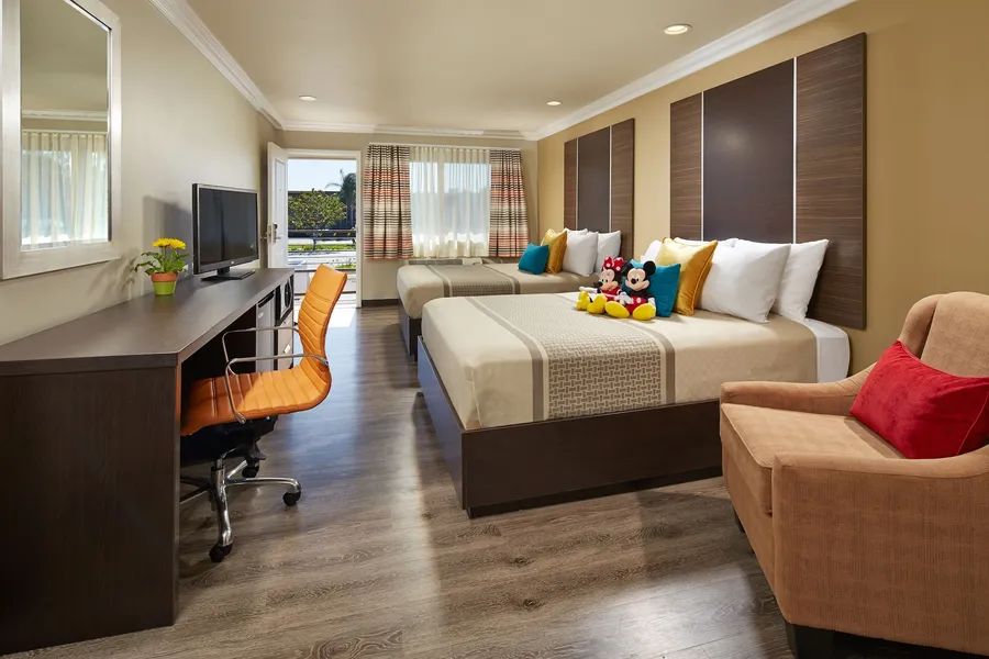 Eden Roc Inn & Suites hotel detail image 6