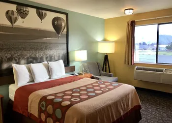 Super 8 by Wyndham Union Gap Yakima Area hotel thumbnail 6