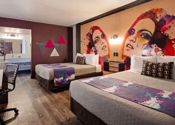 Downtown Phoenix Hotel hotel thumbnail 3