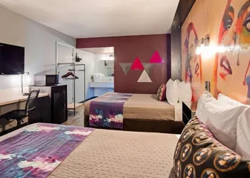 Downtown Phoenix Hotel hotel thumbnail 6
