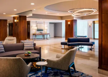 Boston Marriott Newton hotel thumbnail 2