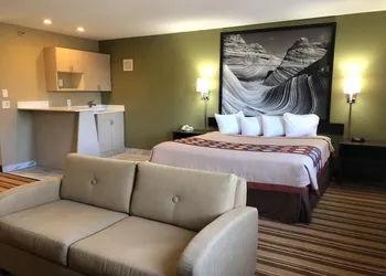 Super 8 by Wyndham S Jordan/Sandy/Slc Area hotel thumbnail 7