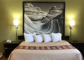 Super 8 by Wyndham S Jordan/Sandy/Slc Area hotel thumbnail 8