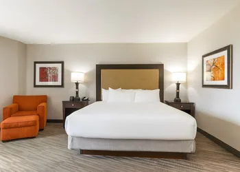 Branson Hillside Hotel hotel thumbnail 7
