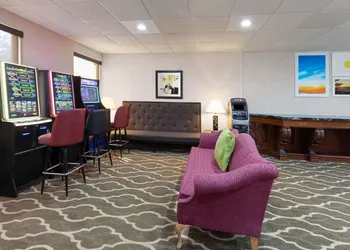 Days Inn by Wyndham Blairsville hotel thumbnail 3