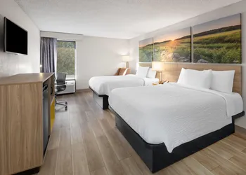 Days Inn by Wyndham Blairsville hotel thumbnail 4