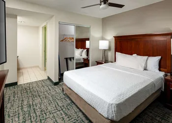 Homewood Suites by Hilton Jacksonville-South/St. Johns Ctr. hotel thumbnail 6