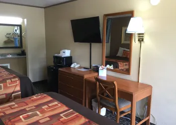 Travelodge by Wyndham Mansfield hotel thumbnail 4