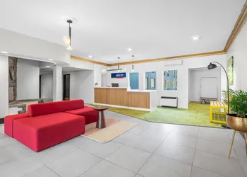 Park Inn - by Choice Hotels, Sydney hotel thumbnail 3
