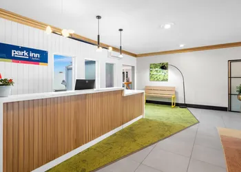Park Inn - by Choice Hotels, Sydney hotel thumbnail 4