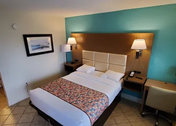 Beachside Resort Hotel hotel thumbnail 5
