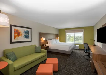 Holiday Inn Express Hastings by IHG hotel thumbnail 2