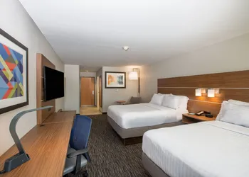 Holiday Inn Express Hastings by IHG hotel thumbnail 3