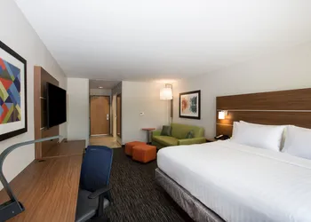Holiday Inn Express Hastings by IHG hotel thumbnail 5