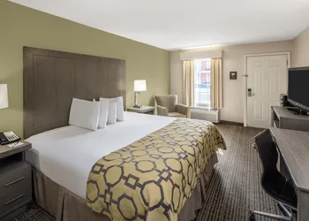 Baymont by Wyndham Cleveland hotel thumbnail 4