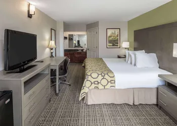Baymont by Wyndham Cleveland hotel thumbnail 8