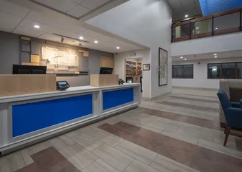 Holiday Inn Express Minneapolis/Coon Rapids/Blaine by IHG hotel thumbnail 2