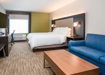 Holiday Inn Express Minneapolis/Coon Rapids/Blaine by IHG hotel thumbnail 6