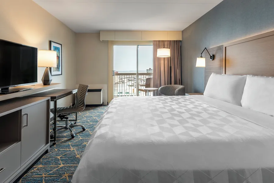 Holiday Inn Kingston Waterfront by IHG hotel detail image 6