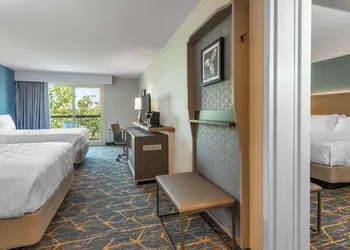 Holiday Inn Kingston Waterfront by IHG hotel thumbnail 8