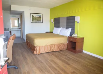 Americas Best Value Inn Vandalia hotel thumbnail 6