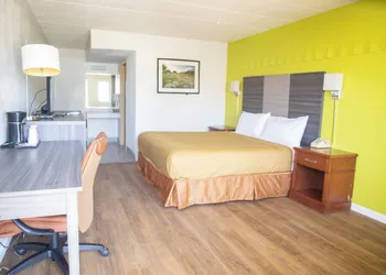 Americas Best Value Inn Vandalia hotel thumbnail 7