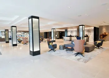 Sheraton Laval Hotel hotel thumbnail 3