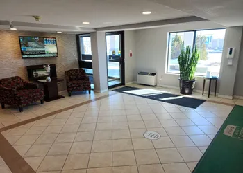 Quality Inn Peterborough hotel thumbnail 2