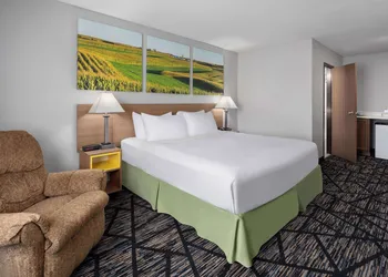 Days Inn by Wyndham Ogallala hotel thumbnail 6