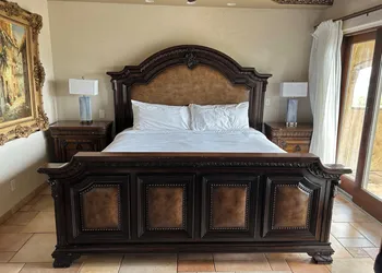 Ocean Lodge Resort hotel thumbnail 2