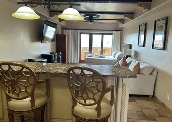 Ocean Lodge Resort hotel thumbnail 8