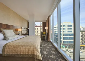 Wyndham Garden Chinatown hotel thumbnail 7