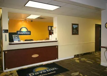 Days Inn by Wyndham Lehi hotel thumbnail 4