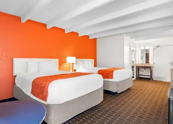 Howard Johnson by Wyndham Vero Beach / Downtown hotel thumbnail 5