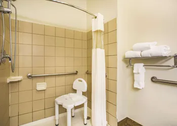 La Quinta Inn & Suites by Wyndham Fruita hotel thumbnail 5