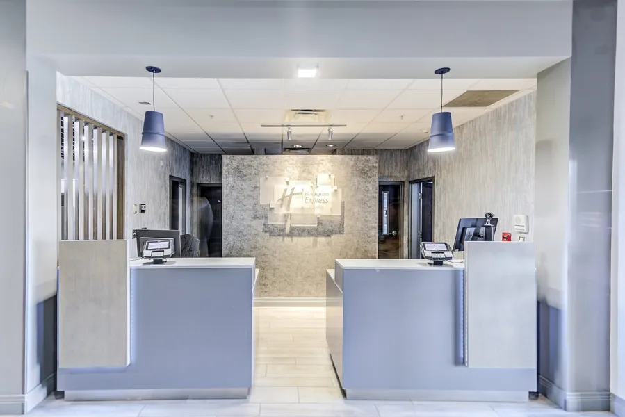 Holiday Inn Express Hotel & Suites Columbus Univ Area - Osu by IHG hotel detail image 2