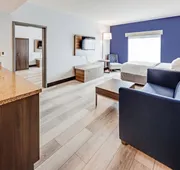 Holiday Inn Express Hotel & Suites Columbus Univ Area - Osu by IHG hotel detail image 5