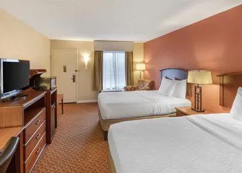 Best Western Hickory hotel thumbnail 8