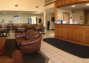 Baymont by Wyndham Osage Beach hotel thumbnail 3