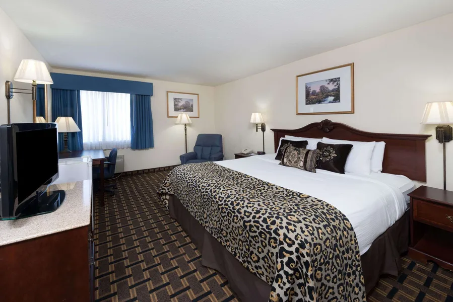 Baymont by Wyndham Osage Beach hotel detail image 6