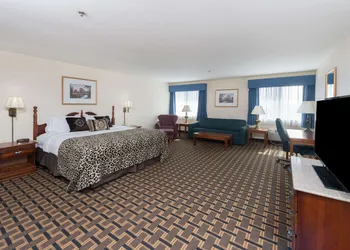 Baymont by Wyndham Osage Beach hotel thumbnail 7
