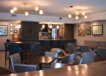 Four Points by Sheraton Chicago Westchester/Oak Brook hotel thumbnail 7